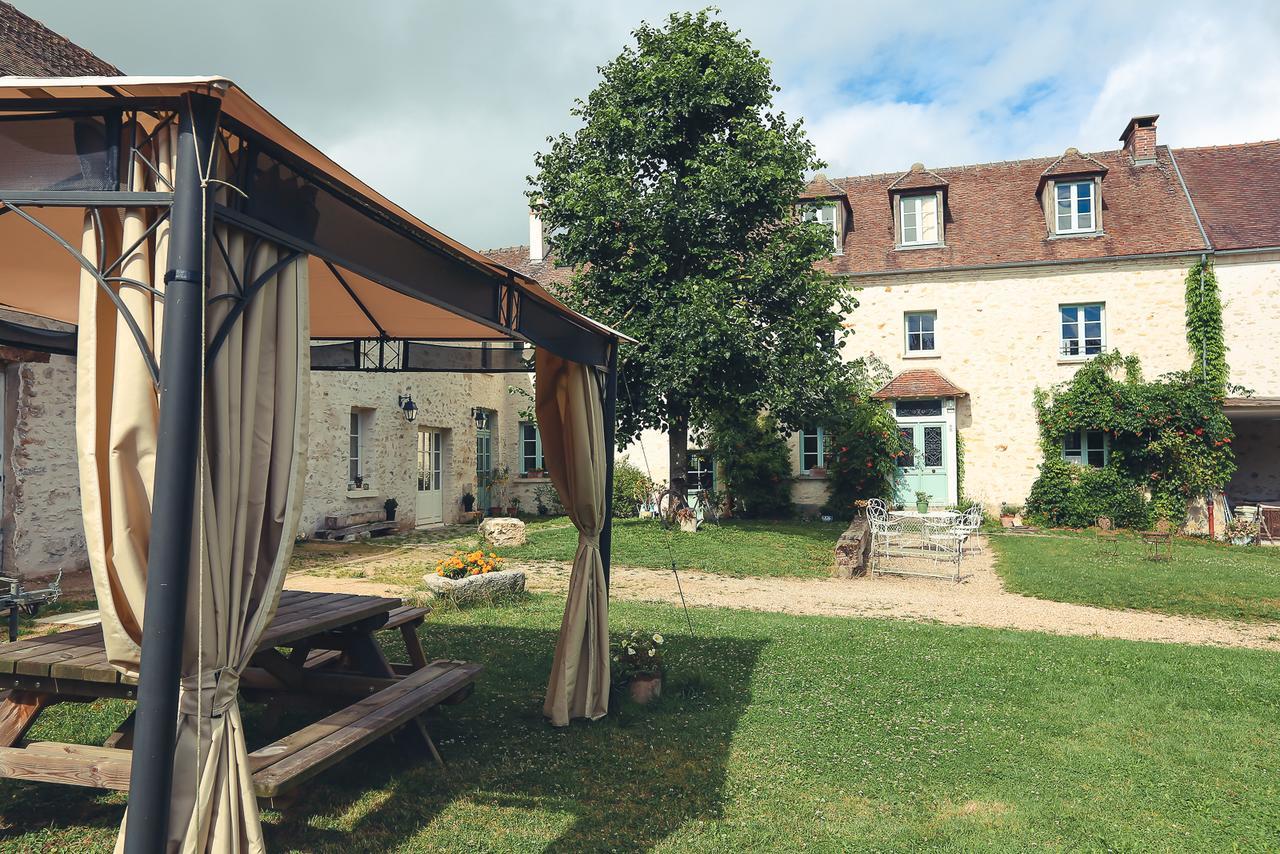 La Petite Ferme Bed and Breakfast Chérence Εξωτερικό φωτογραφία